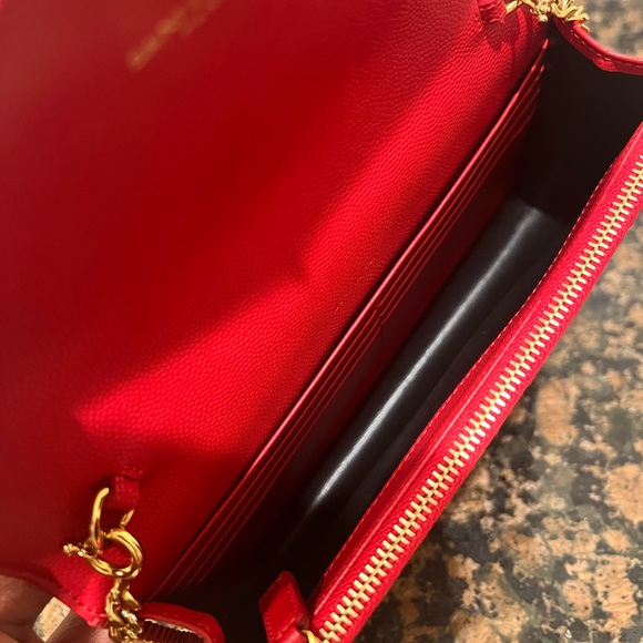 ❌SOLD❌ Saint Laurent Monogram Small Matelassé Envelope Chain Wallet Bag Red - Picture 6 of 8